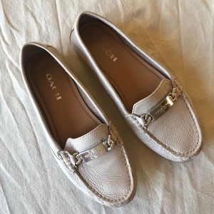 Coach | Olive Metal Bit Leather Loafer Sz 7.5